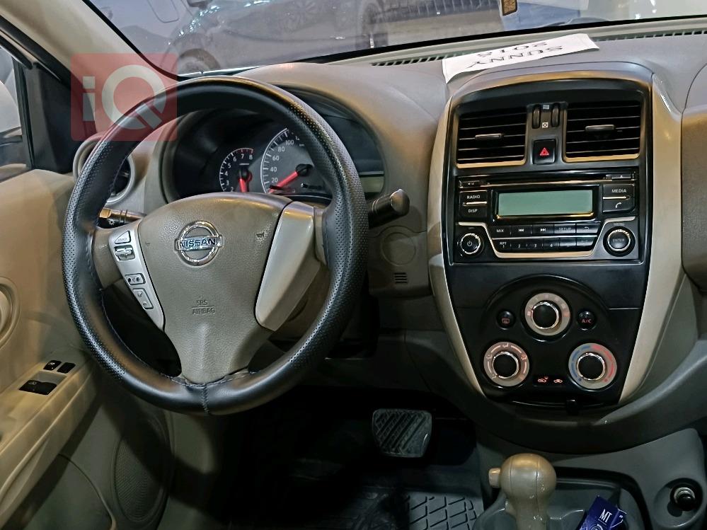 Nissan Sunny
